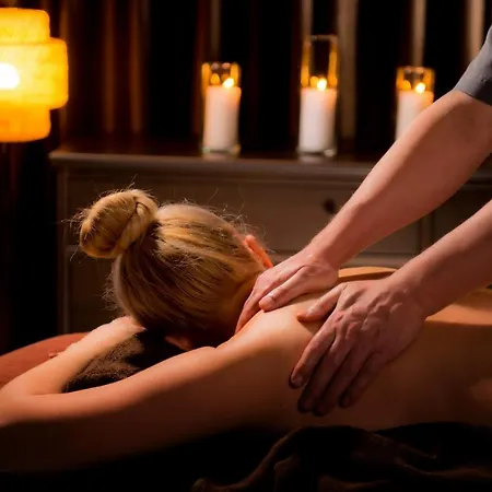 Üdülőközpont Sanatorium Uzdrowiskowe Lech