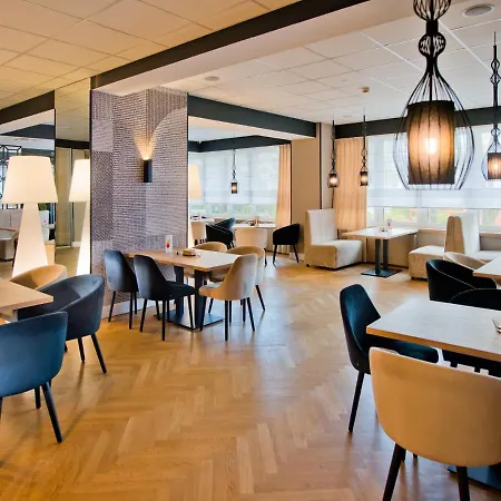 Üdülőközpont Sanatorium Uzdrowiskowe Lech