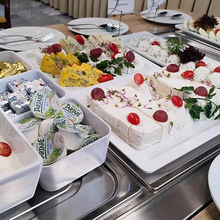 Sanatorium Uzdrowiskowe Lech Üdülőközpont Kołobrzeg