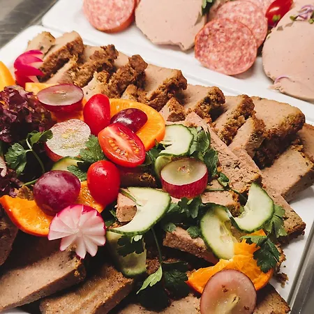 Üdülőközpont Sanatorium Uzdrowiskowe Lech 3*