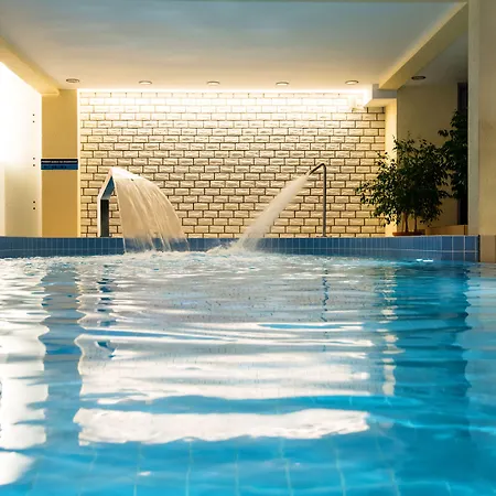 Sanatorium Uzdrowiskowe Lech Üdülőközpont Kołobrzeg