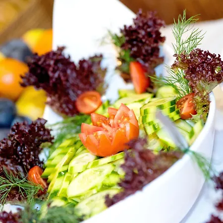 Üdülőközpont Sanatorium Uzdrowiskowe Lech