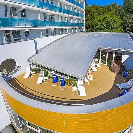 Sanatorium Uzdrowiskowe Lech Колобжег